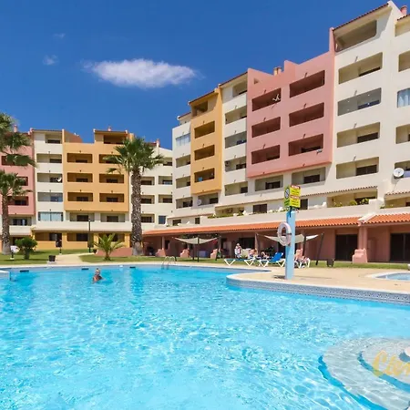 Clementina Duplex * Albufeira