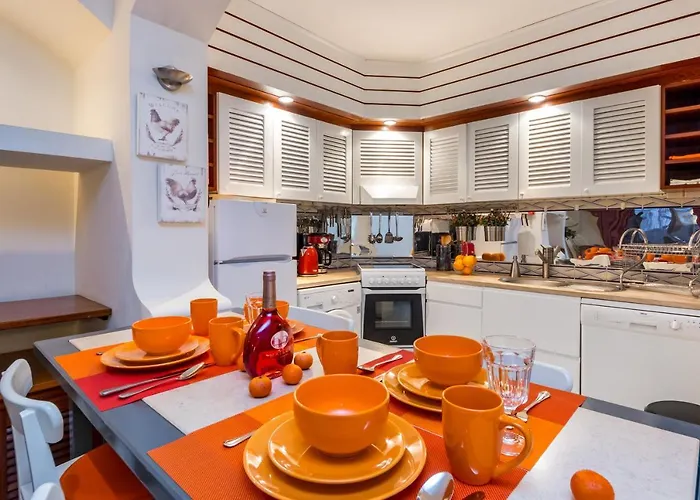 Clementina Duplex Apartment