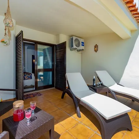Clementina Duplex Apartment Albufeira